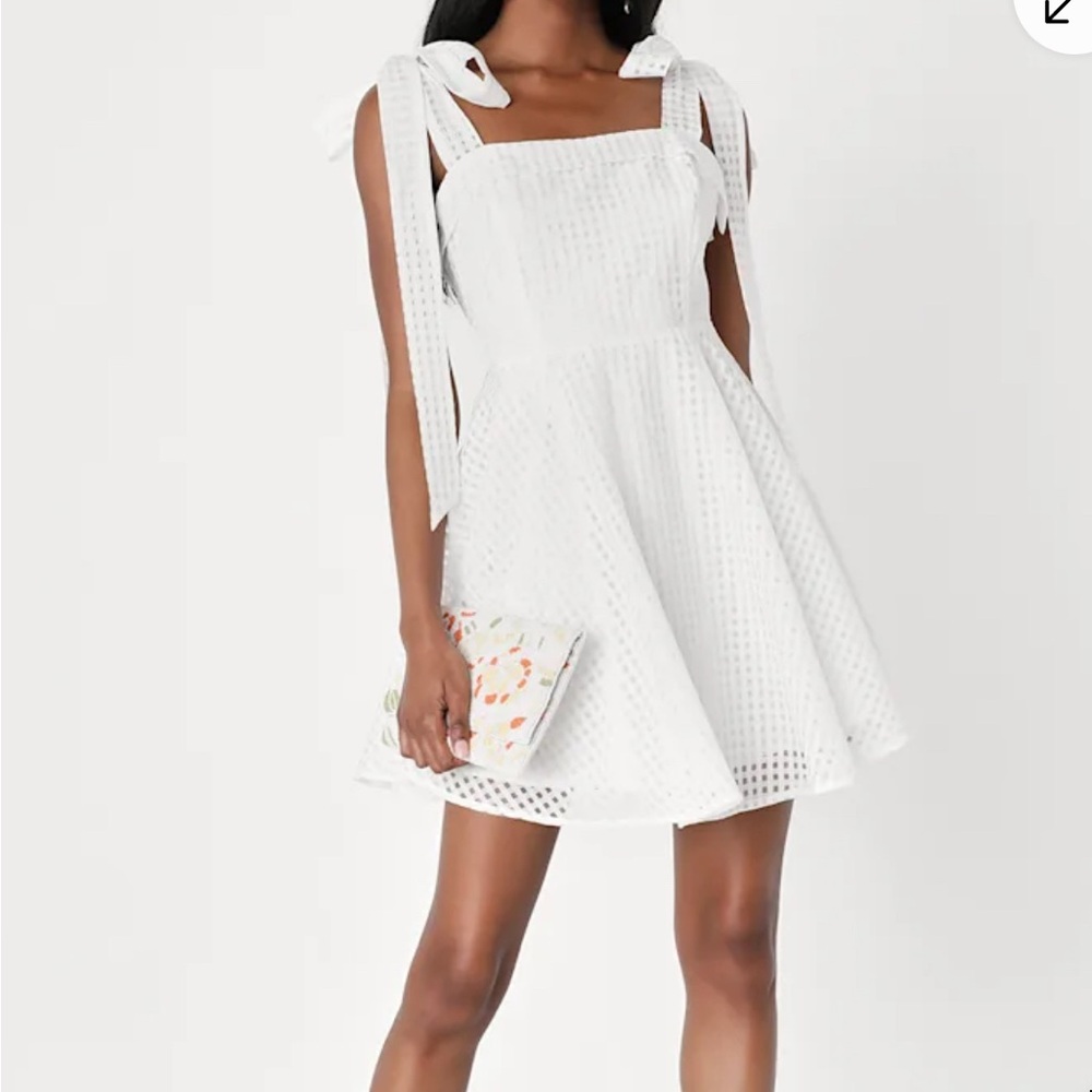 Lulu's White gingham dress